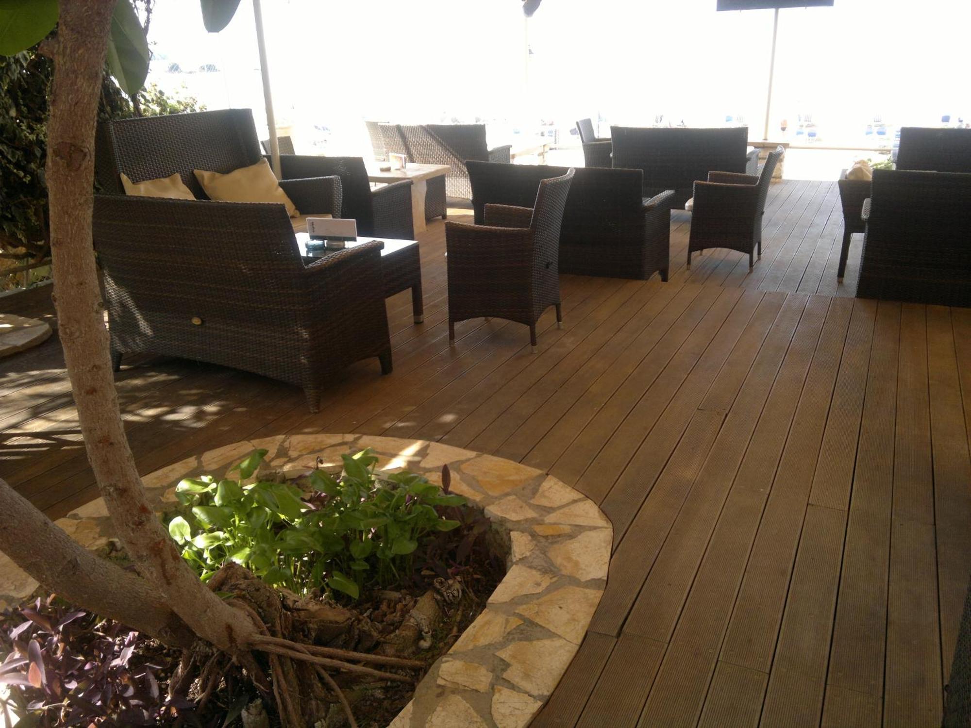 Naftis Apartments Пелекас Экстерьер фото