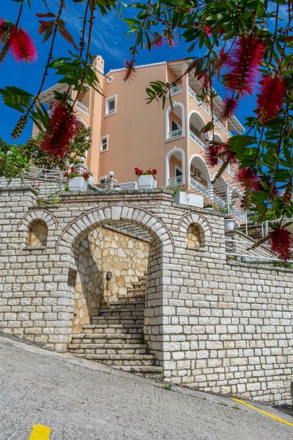 Naftis Apartments Пелекас Экстерьер фото